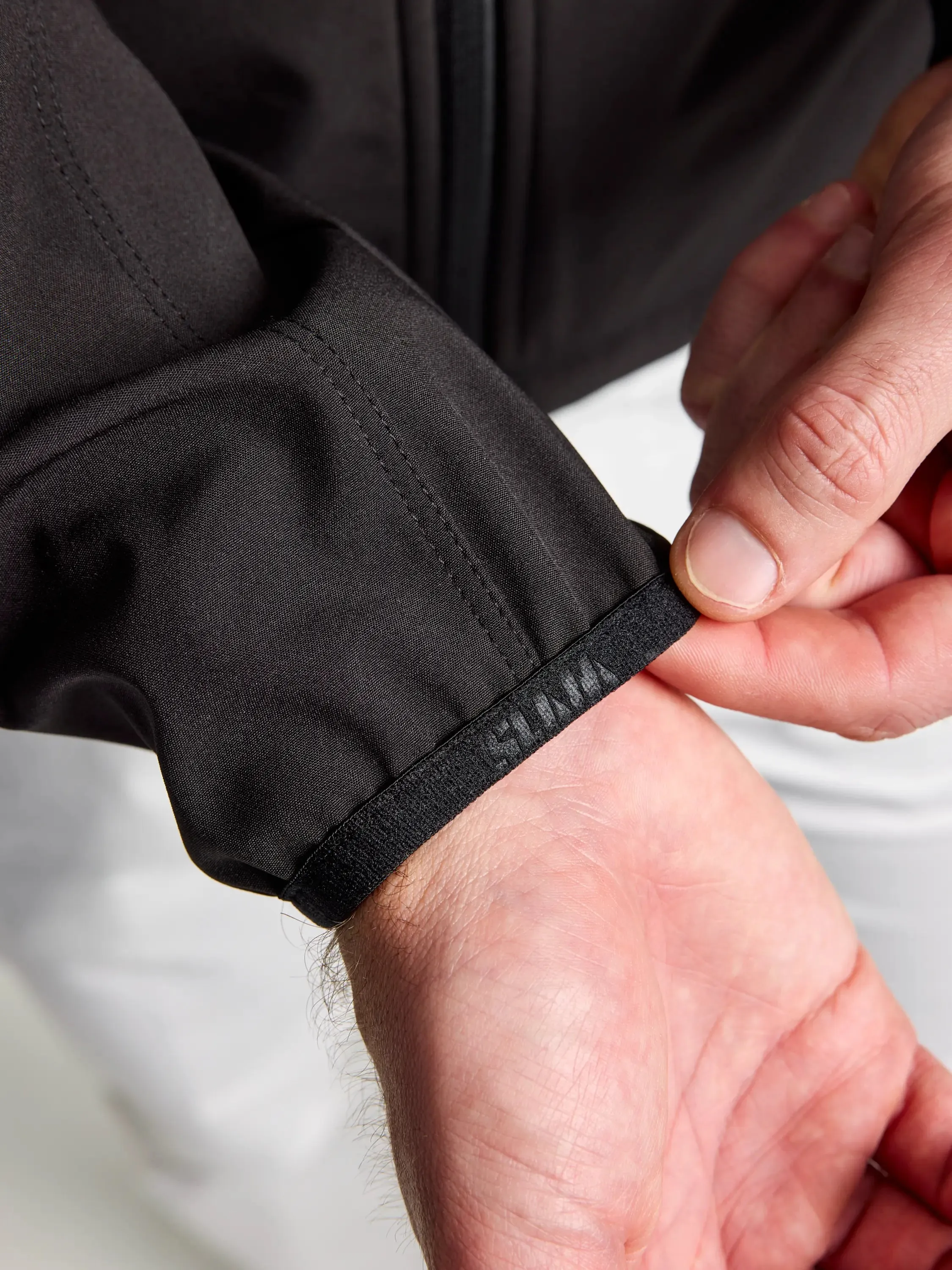 ACTIVE SOFTSHELL JACKET