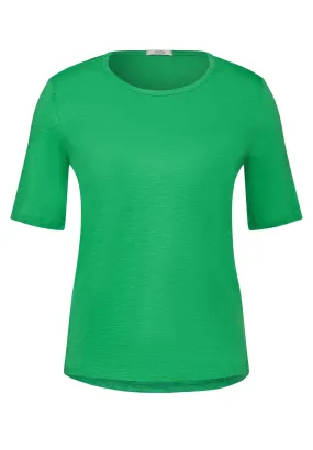 Basic T-Shirt